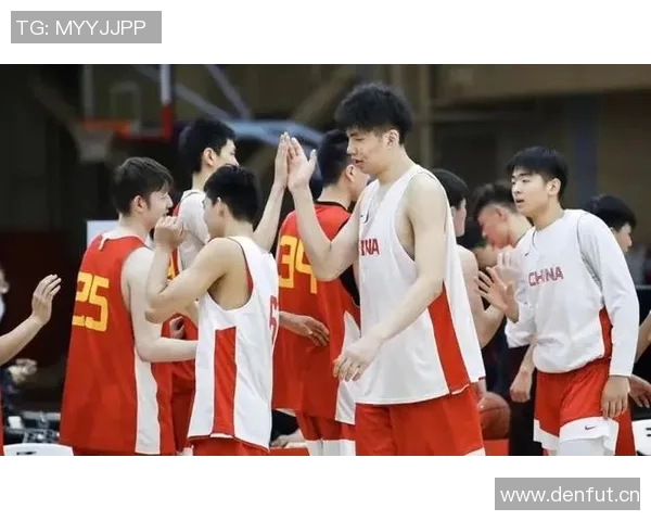 余嘉豪谈人生的艰难抉择与自我成长期待更好的未来回归